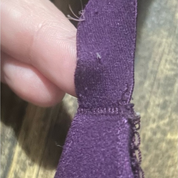 Victorias Secret‎ Body By Victoria Size 36DD Purple Lace V Back Lined Demi - Picture 4 of 6